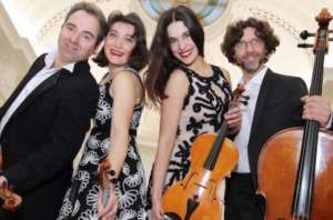 Con Tempo Quartet with Aileen Cahill (piano)